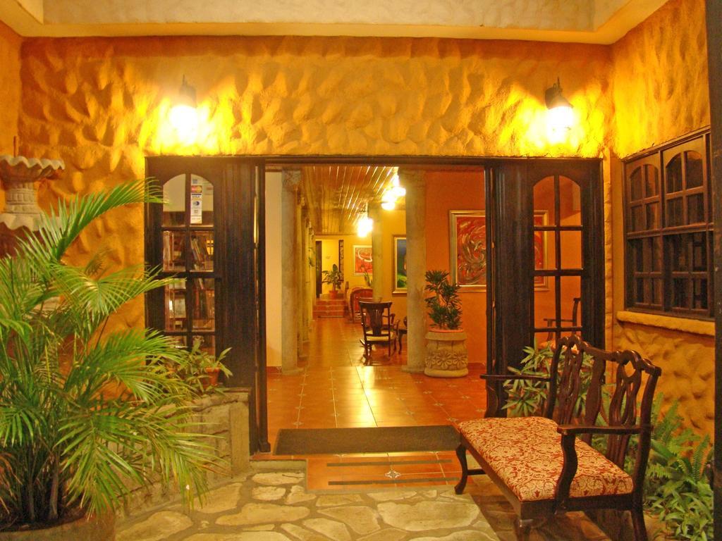 Hotel Colonnade Nicaragua Managua Exteriör bild