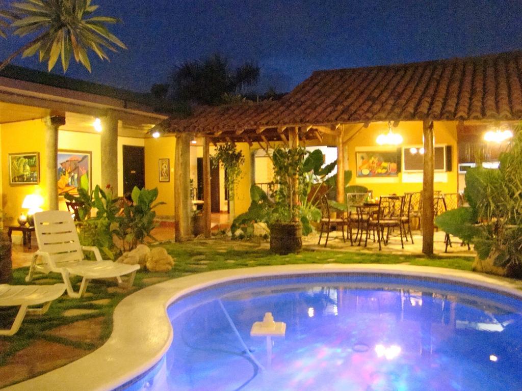 Hotel Colonnade Nicaragua Managua Exteriör bild
